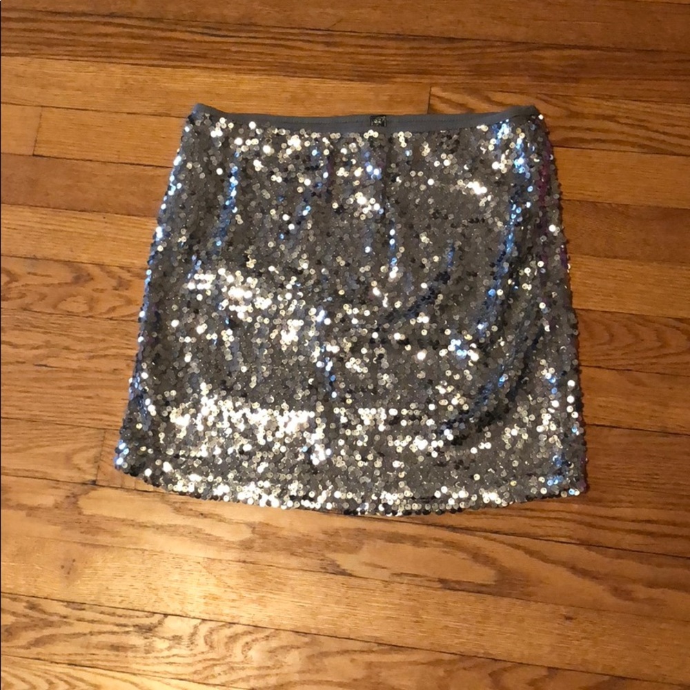 Sequin mini